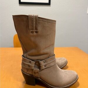 Women's Tan Frye Leather Boots